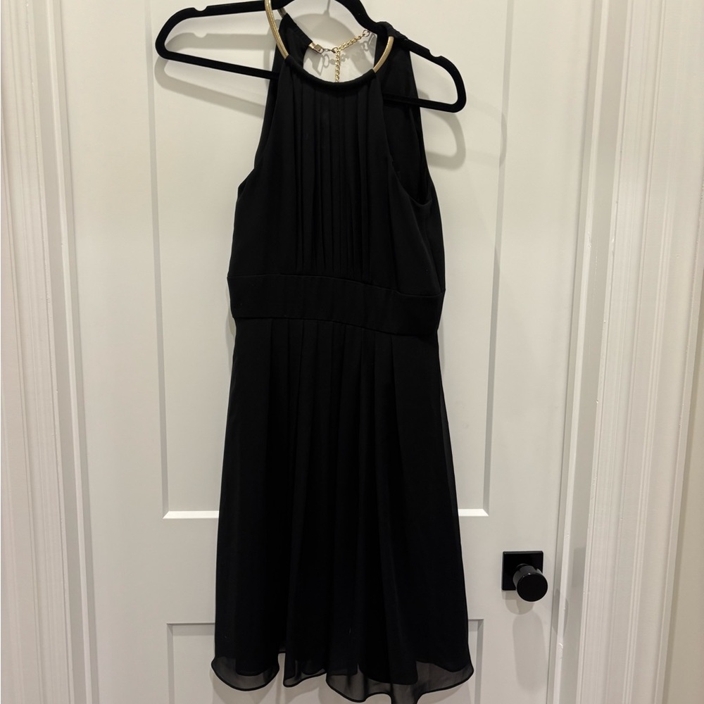 Elegant Black Sleeveless Dress